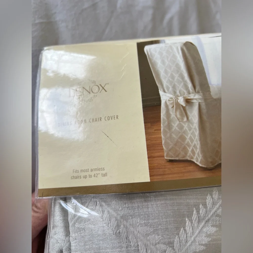 Lenox | Lot 2 | Platinum Laurel Leaf Dining Room Chair Covers | Universal 42”